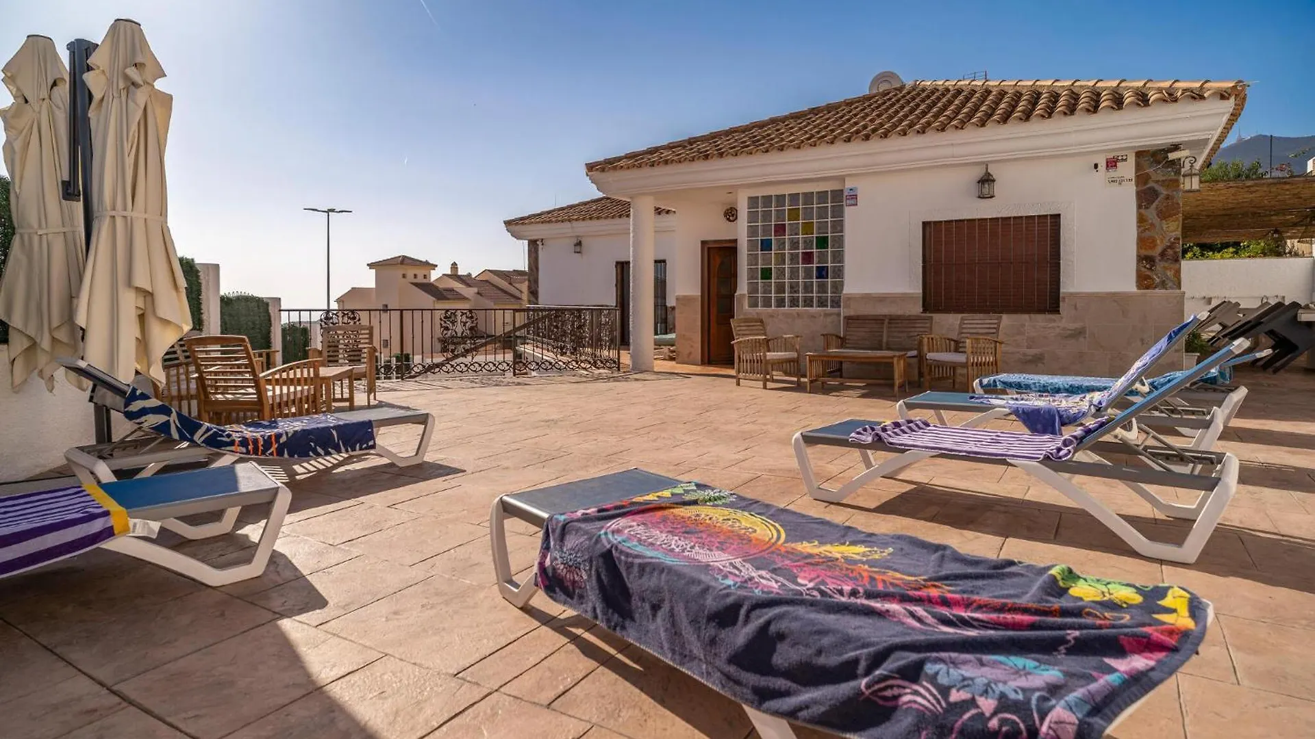 Vakantiehuis Lovely Home In Benalmadena With Kitchen